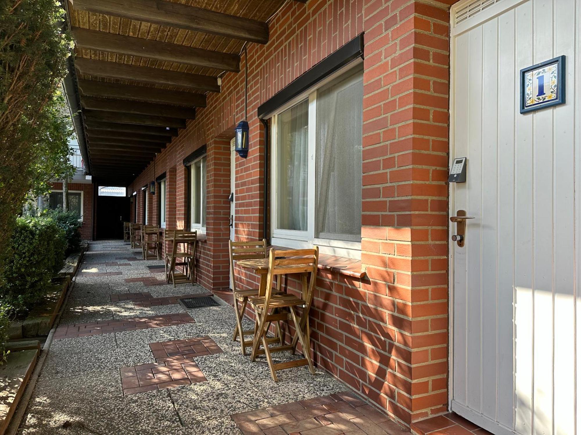 Waldhotel Zum Bergsee Damme Exterior photo