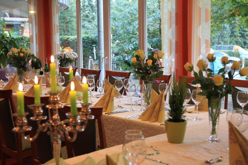 Waldhotel Zum Bergsee Damme Exterior photo